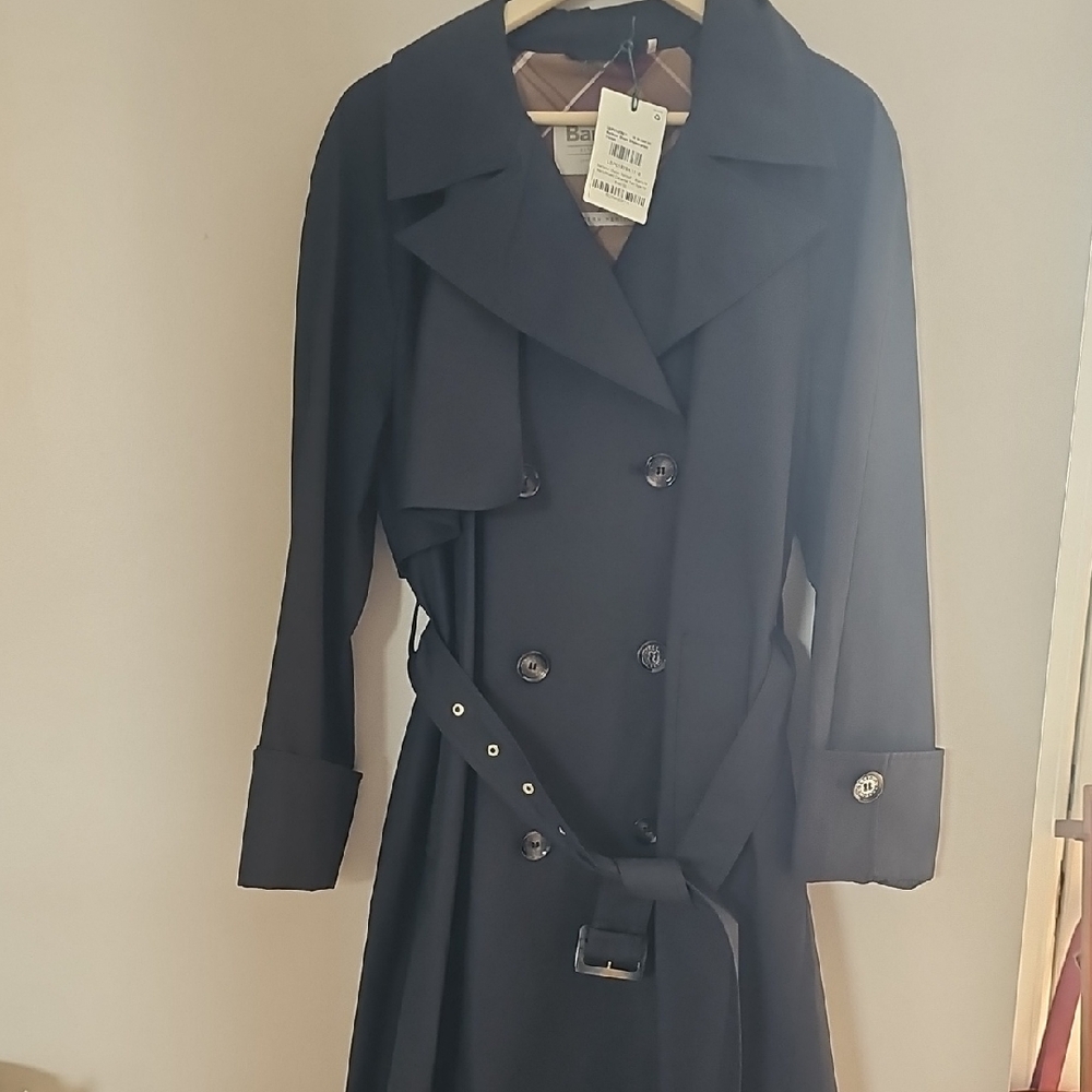 Barbour Black Jacket with Tan Plaid Lining